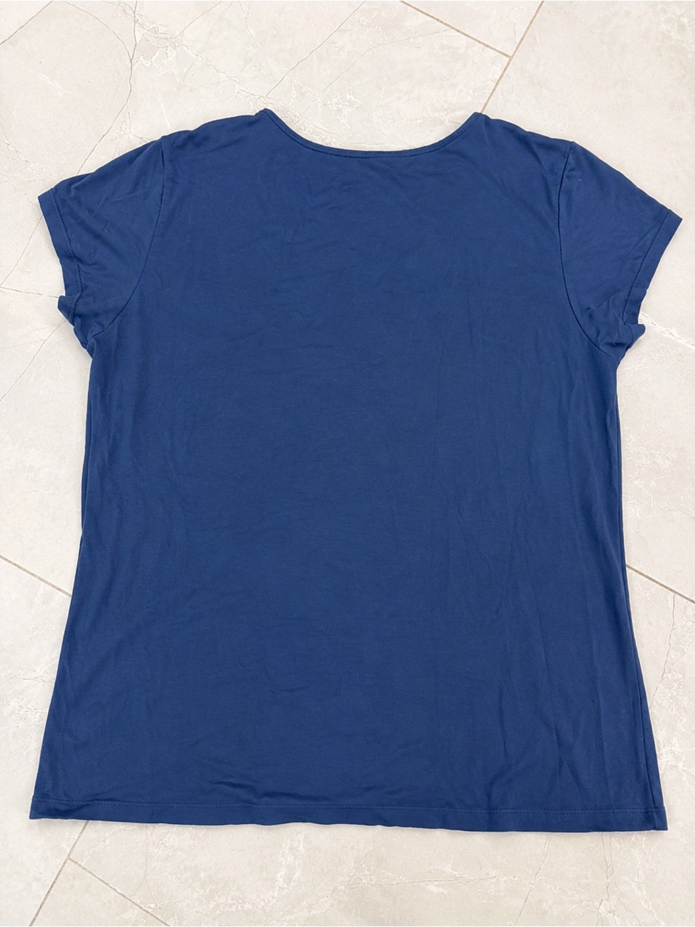 Tahari Women’s Navy Blue Short Sleeve Tee – Size XL - Picture 4 of 4